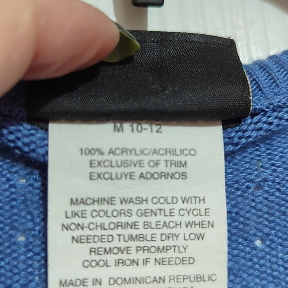 Girl's Blue Crop Sweater with Tie Closure. Size M 10-12. - Picture 5 of 11